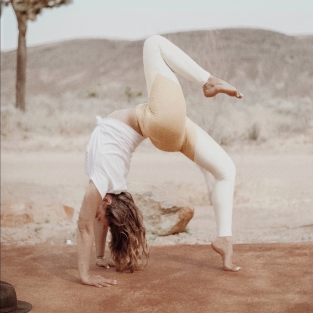 Outdoor Voices 7/8 Tri-Tone Leggings